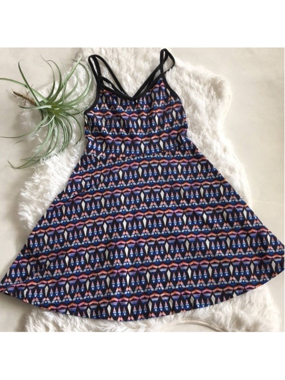 VICTORIA’S Secret Pink spaghetti strap dress size xs abstract